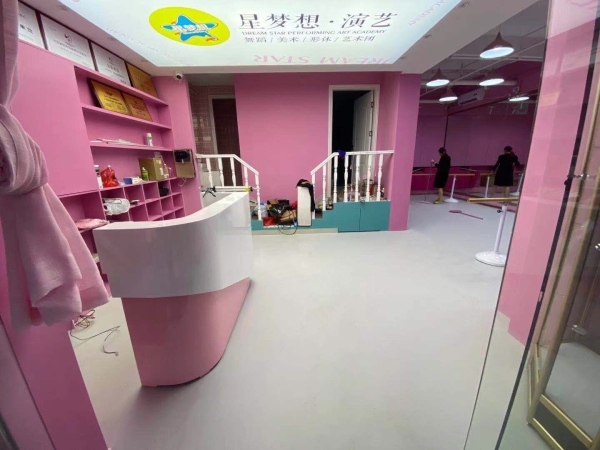 广州PVC地板施工队-广州PVC塑胶地板安装师傅